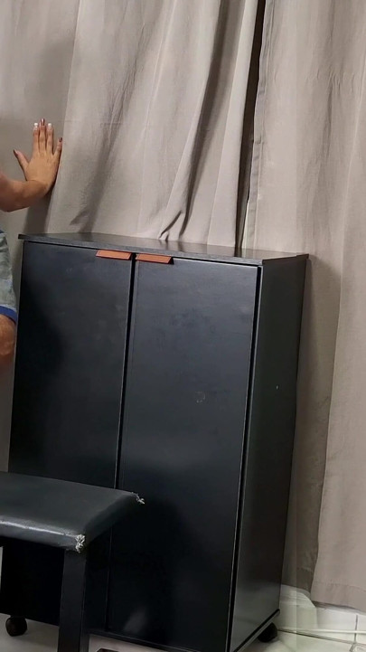 Wife shows off to the coach behind the cuckold! | Clip 1