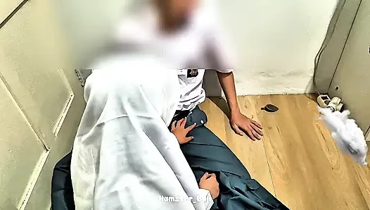 How to date 18+ hijab schoolgirls nowadays