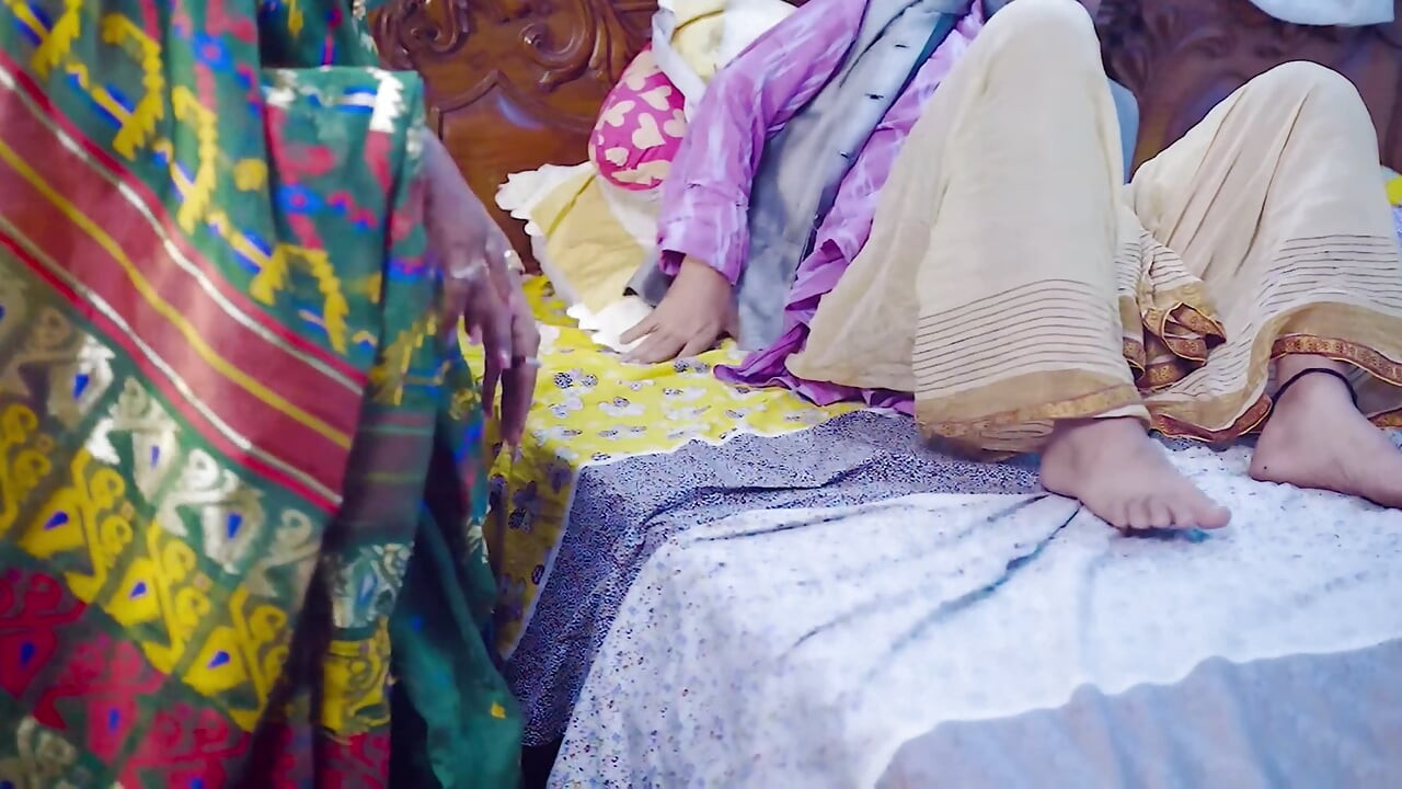Bete ke ghar pe nhi rahne par sasur ne meri jawani ki pyaas bujhai