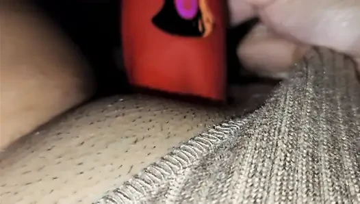 Powerful toy that eats, my pussy, it reached heaven and gives me an orgasm