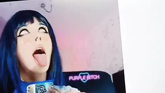 Sop - mor kaltak hinata boşalıyor