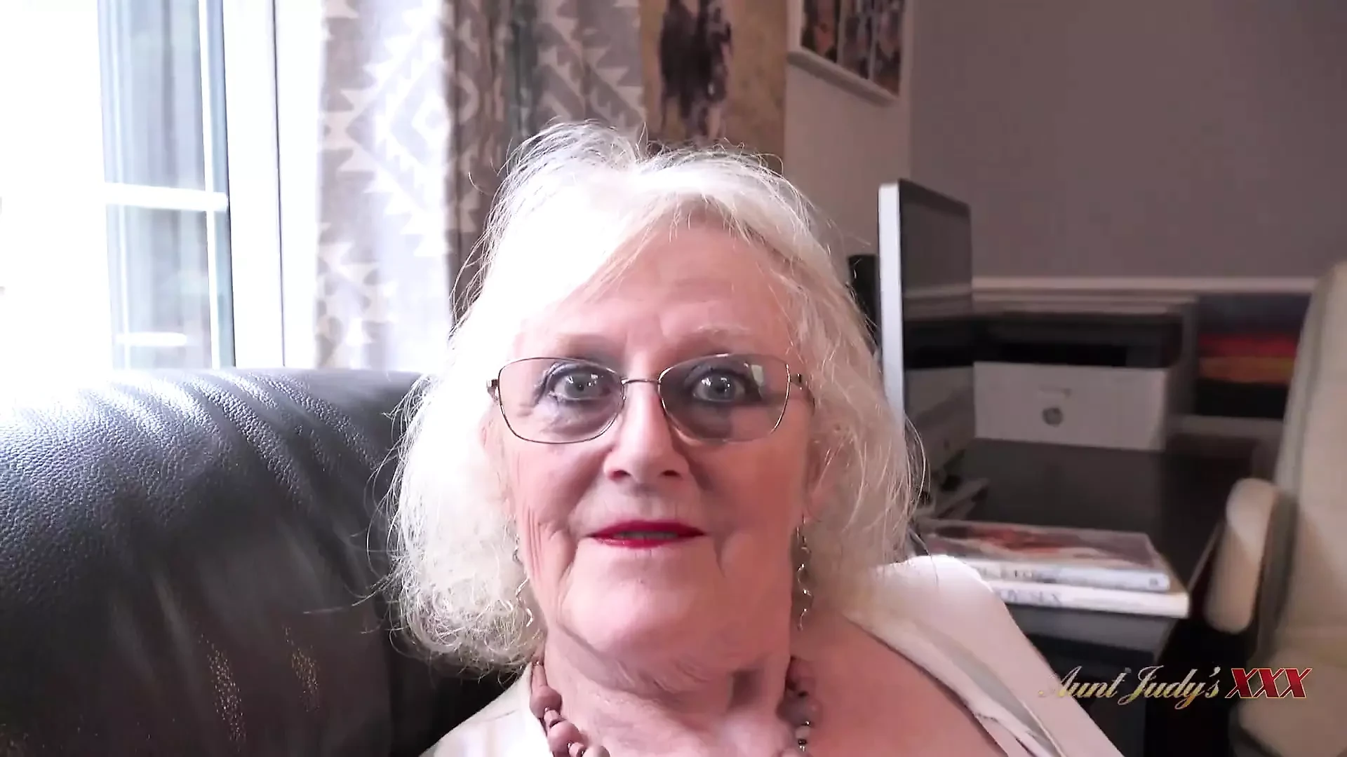 AuntJudysXXX - Your Mature Sex Therapist Mrs. Claire Helps with Your Issues (pov)