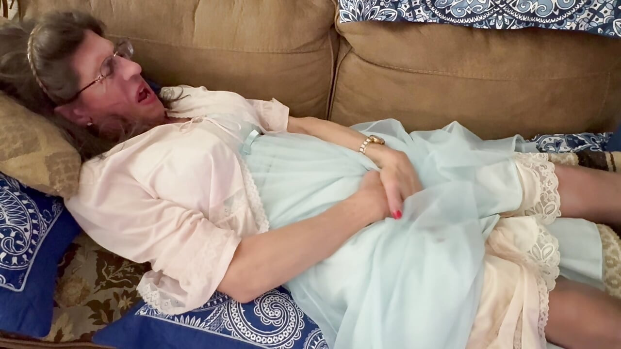 Silky Caressing Sissy