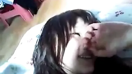 Une belle modèle coréenne se fait baiser par son copain