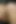 Küçük memeli Japon genç erkek avcısı kanepenin her yerine damlıyor