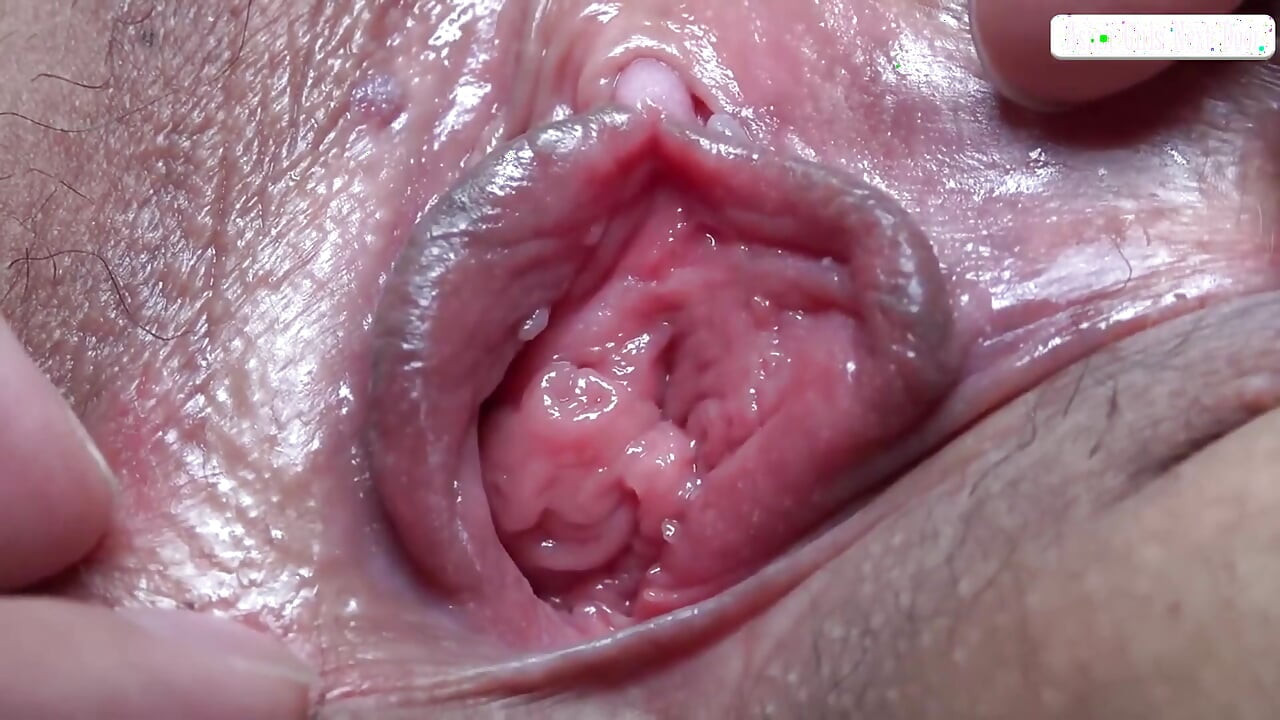 White Gal Temptation. Wicked Tongue Play Ends in Double Creampie Delight.1st