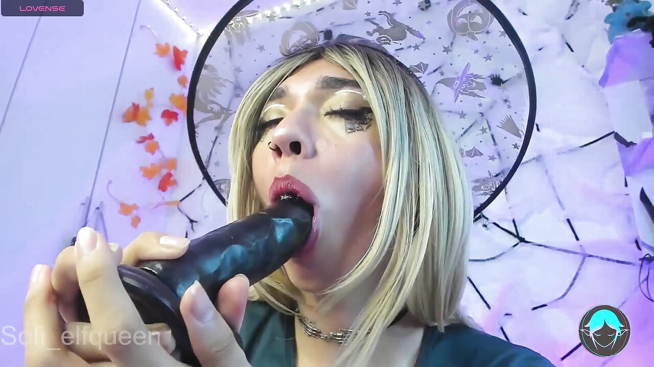 Partea 3 - muie cu vedere la persoana 1 și Viber se fute cu o vrăjitoare sexy până la spermă