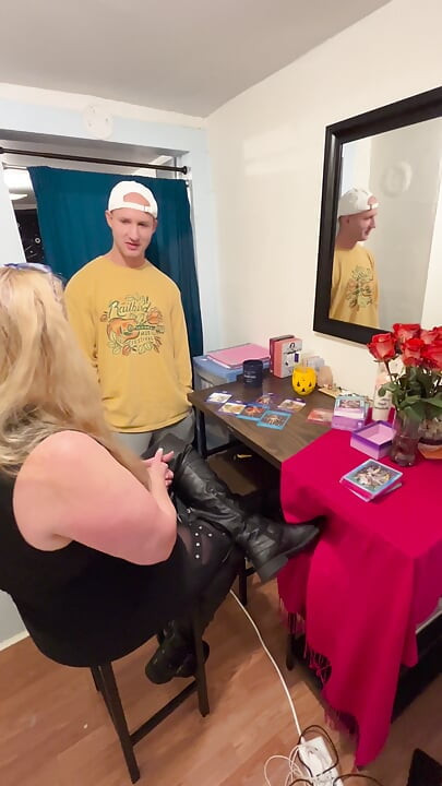 Psychic Predicts He Will Become a Woman