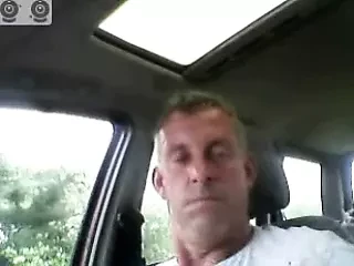builder jerks in car