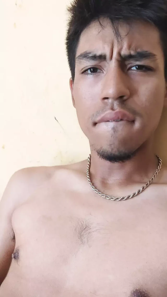 Hard 😏 penis