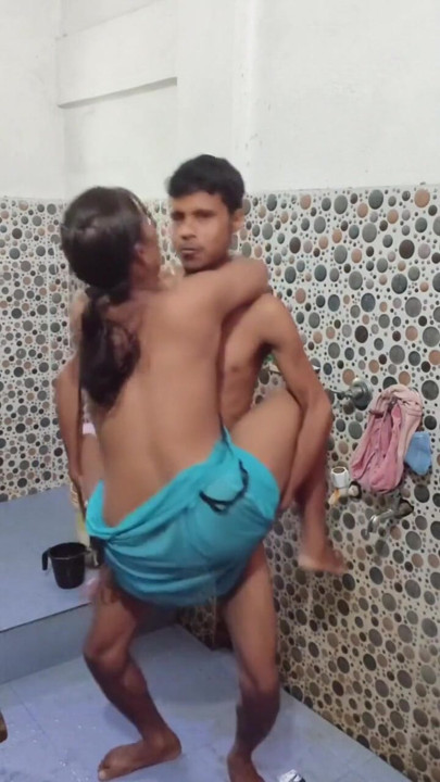 Girlfriend bathroom Sex doggy style | Clip 1