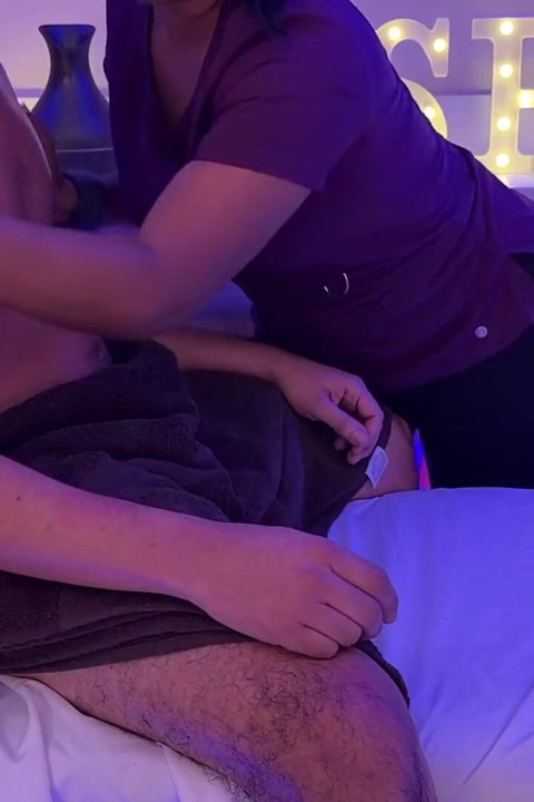 Calm Your Mind Dedicated Massage Session in Panama Asmr