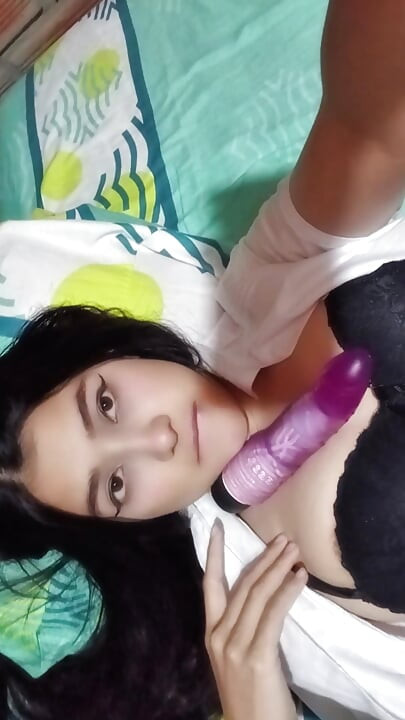 Latina with Beautiful Round Tits