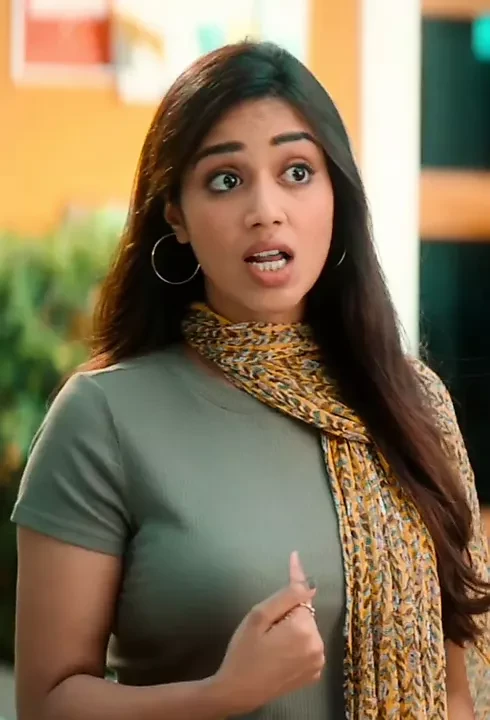 nivetha pethuraaj molaaa