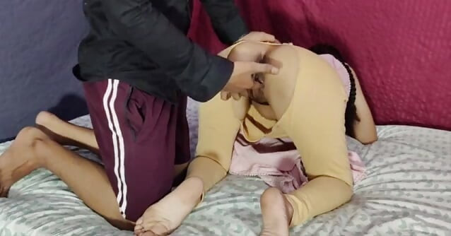 देसी पति पत्नी college_girls18