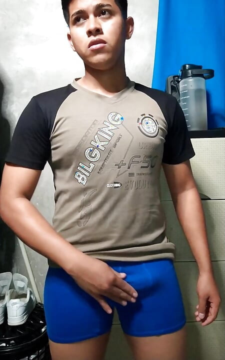 Alan Tokers I Know Gets Hot