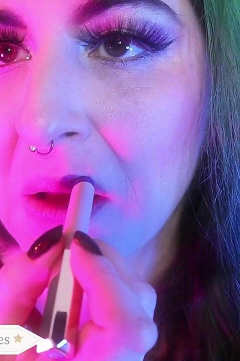 Fenty læbestift kysser Asmr