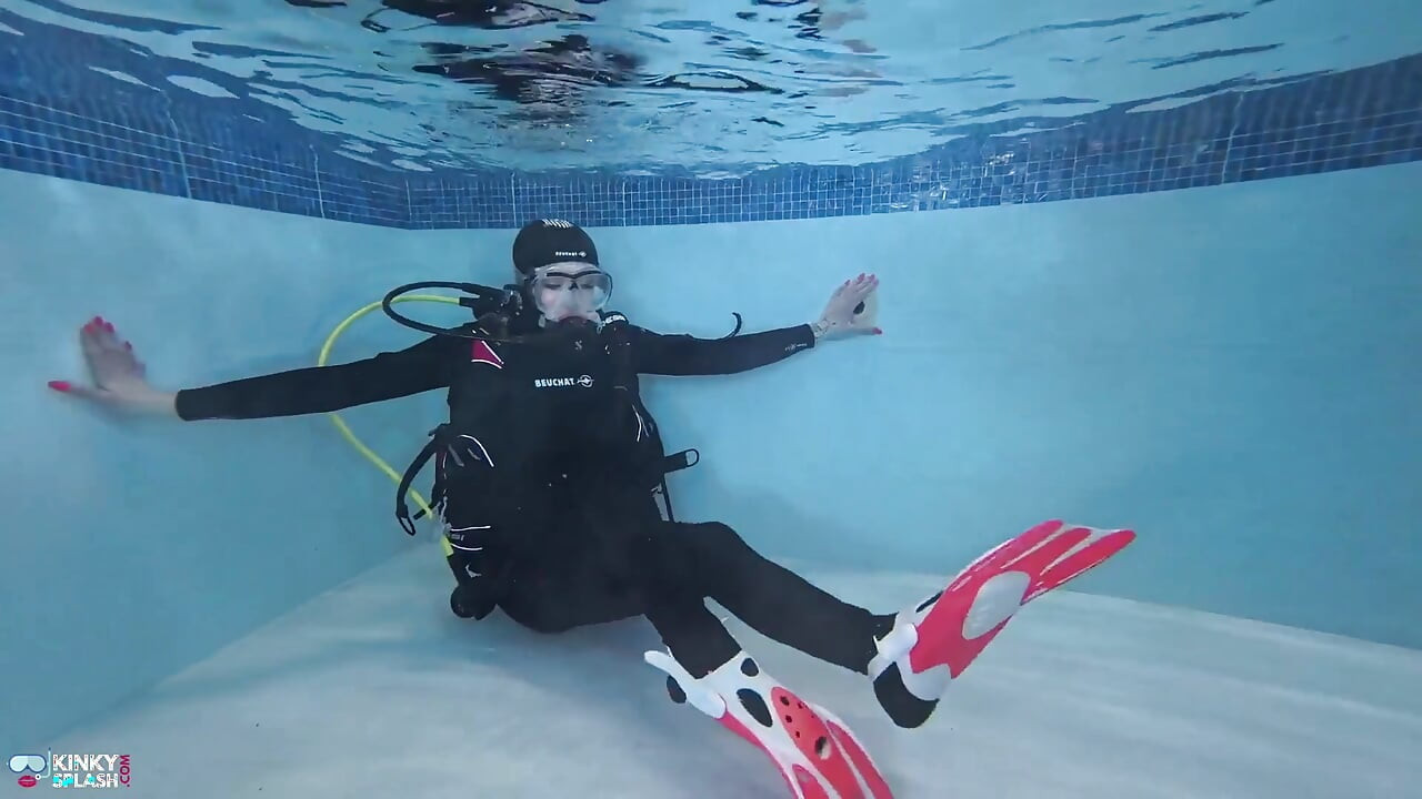Bubble Tease: Underwater JOI in Full Scuba Gear