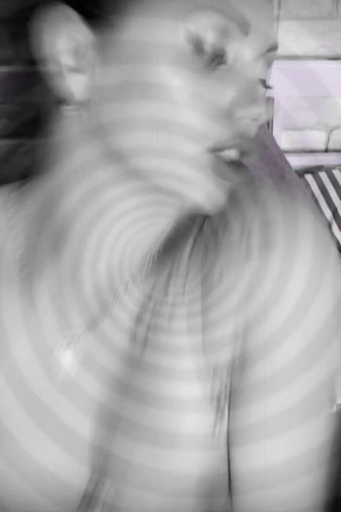 מרחרחים כל יום! אתה לגמרי תקוע בהתמכרות הזאת! הכחשת אורגזמה!
