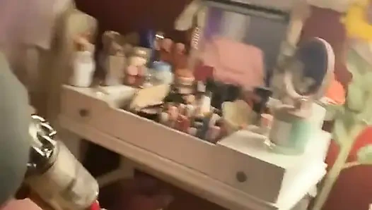 Bu odayı temizlemek zorundayım