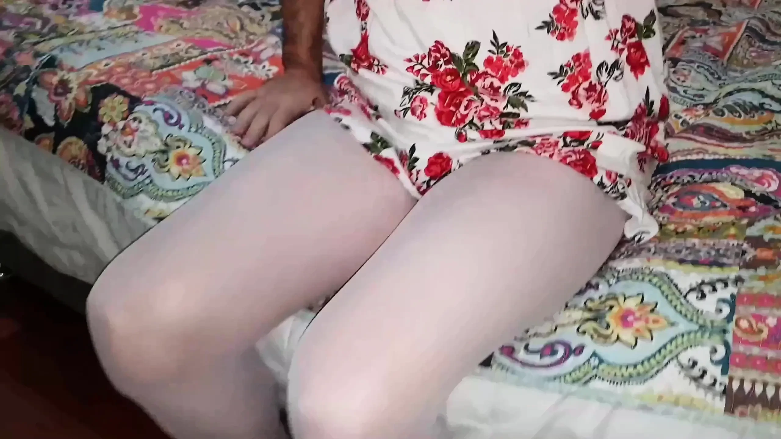 Dani Leg Wearing White Pantyhose and Sexy Highheels Cums Big