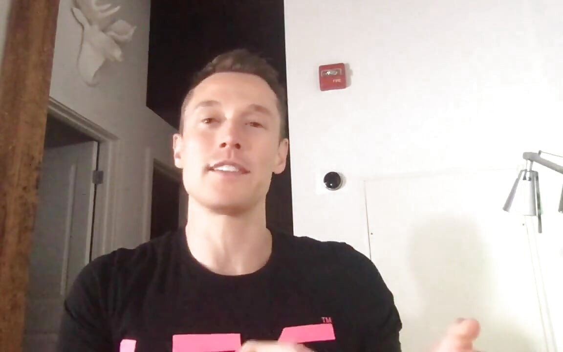 Tied up - Part I Chat