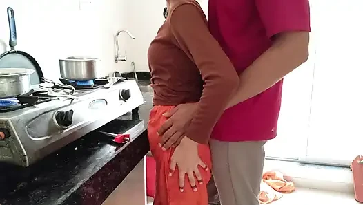 Indische ehefrau kichten hart ficken