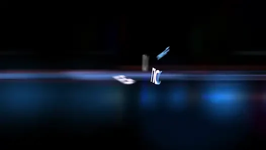 Татуированную 20-летнюю рыжую крошку растягивают и глубоко начиняют ее тугую киску