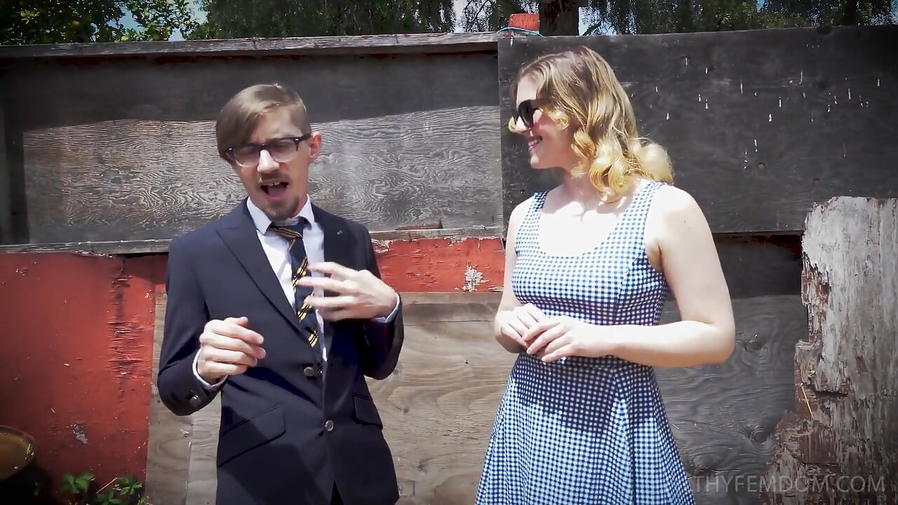 Få miss Ella att komma med Ella nova, sam solo