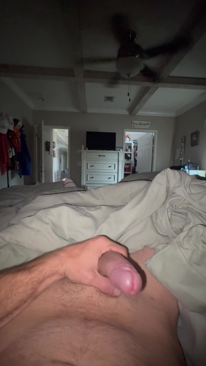 Skizzle coli di tempat tidur lagi3