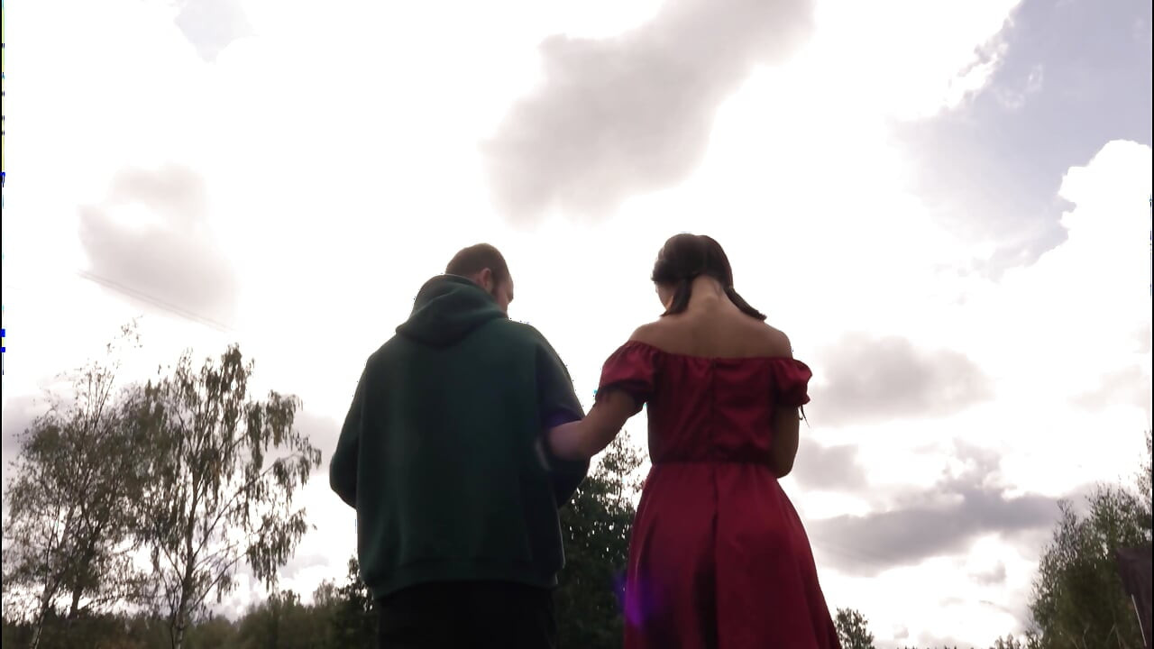A Walk in Nature, I Fucked My Brunette Girlfriend on the Bridge and Filled Her Mouth