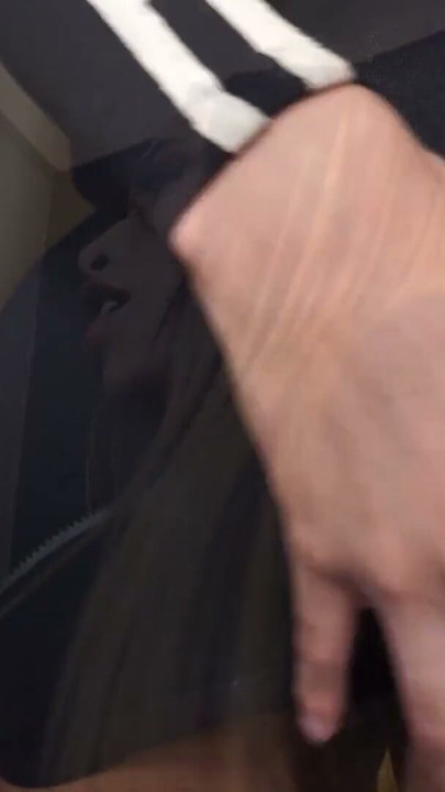 BRAZILIAN TRANSSEXUALS - La monada Mayara Muniz juega con su dildo | Clip 1