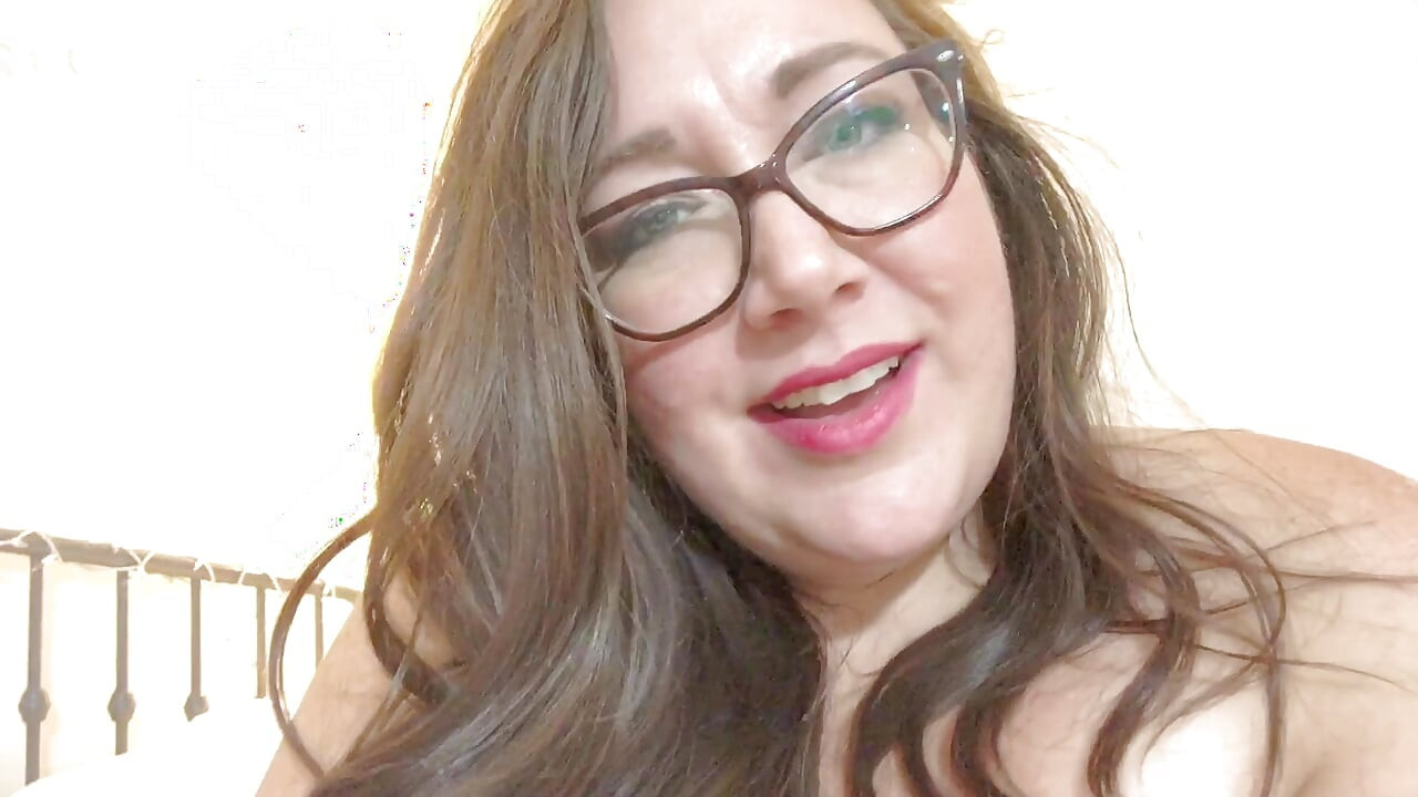Shrunken and masturbating on your stepmom
