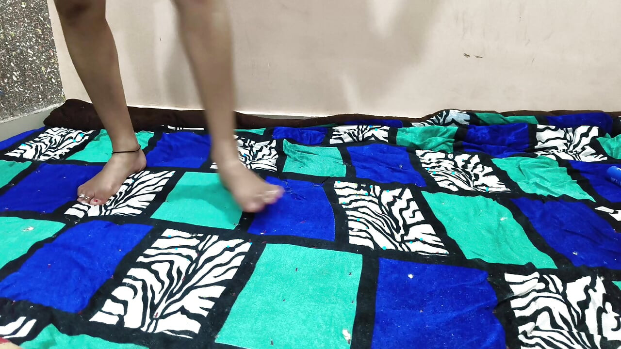 El porno romántico presenta a la pareja participando en muchos juegos previos, como dedeándose, lamiendo coño