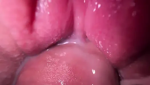 Жена сводного брата сквиртует после оргазма, я трахнул ее тугую киску