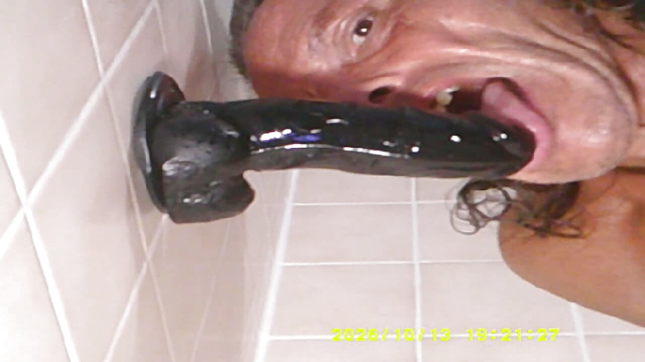 10-13-26 BEN BLACK TOY 1.wmv