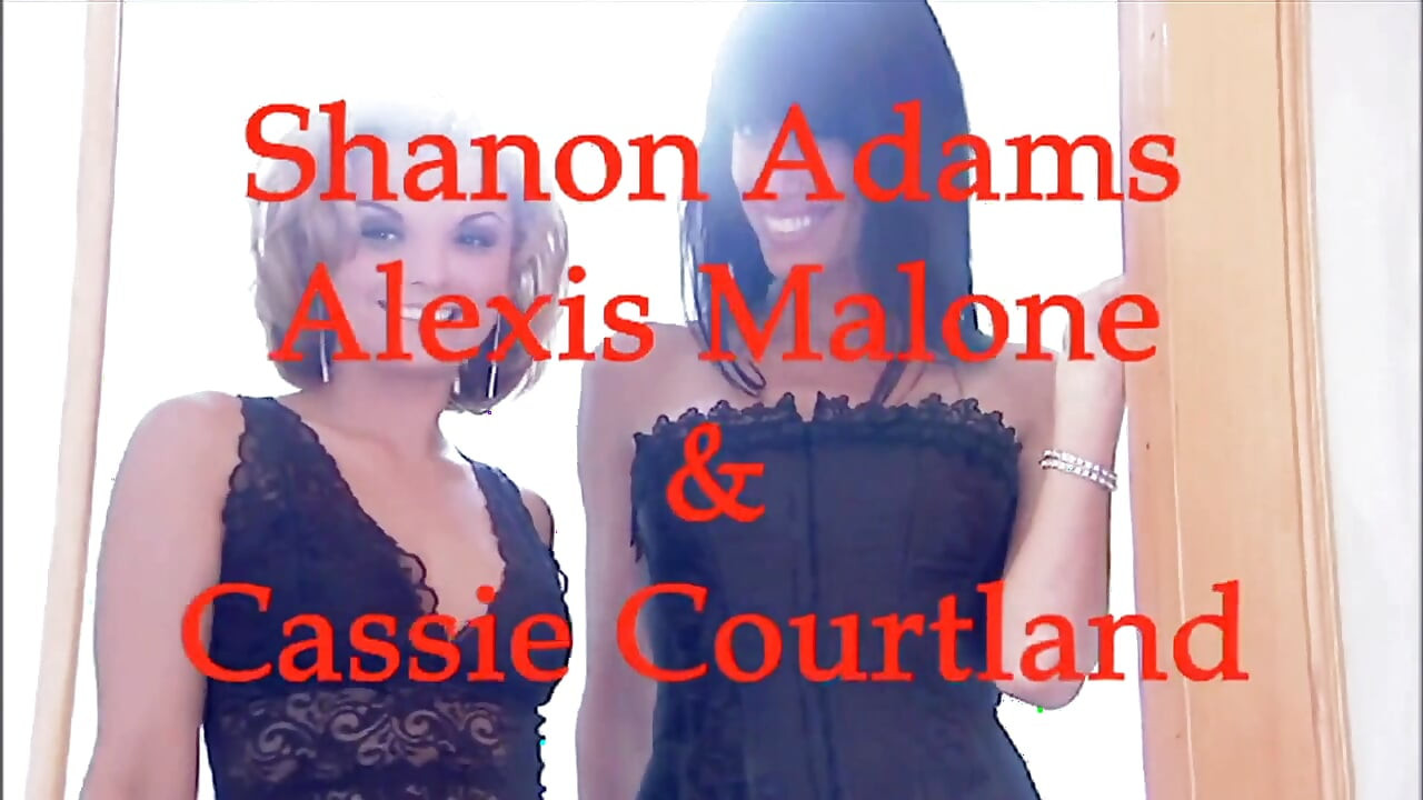 Lezbejska akcija u troje sa duplim dildom