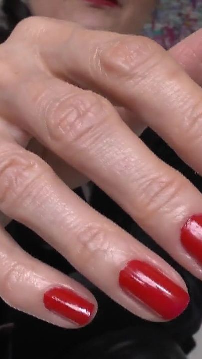 Natural Red Fingernails, JOI Lady Victoria Valente