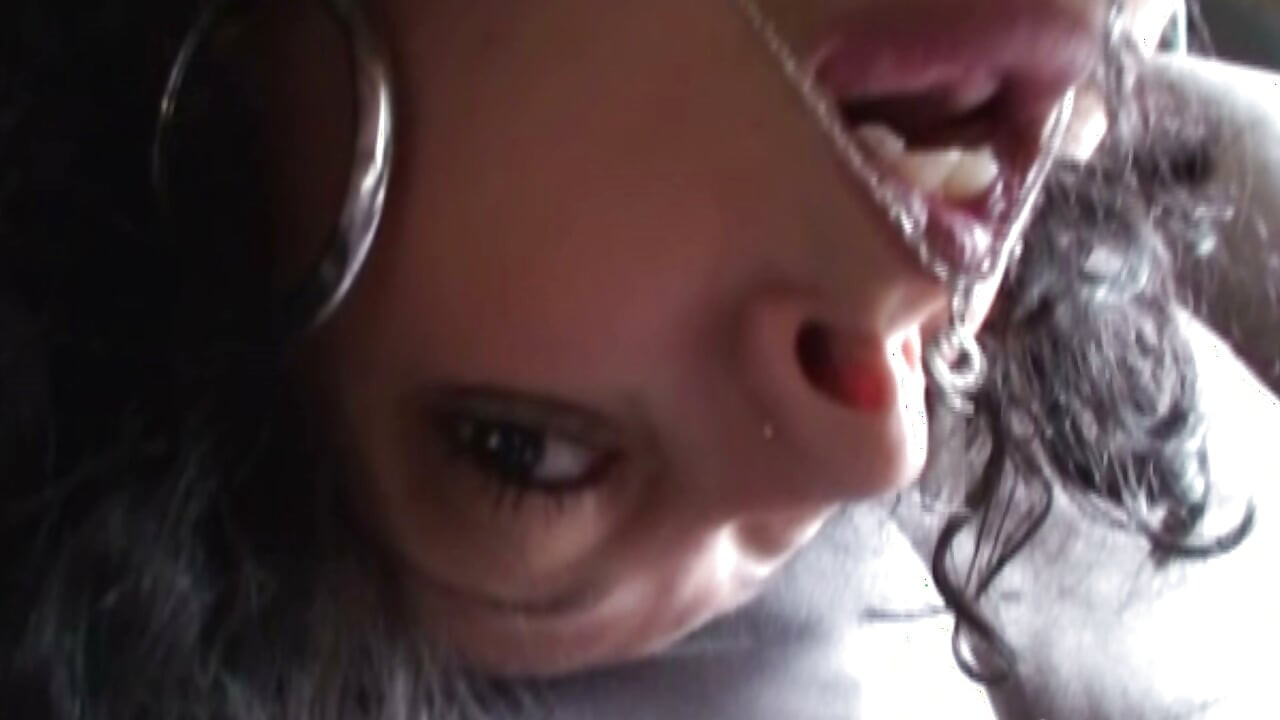 The Arab Woman Is Getting Fucked by a Big White Cock