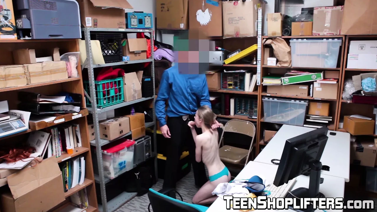 Teen crook got her snatch destroyed by a deviant policeman