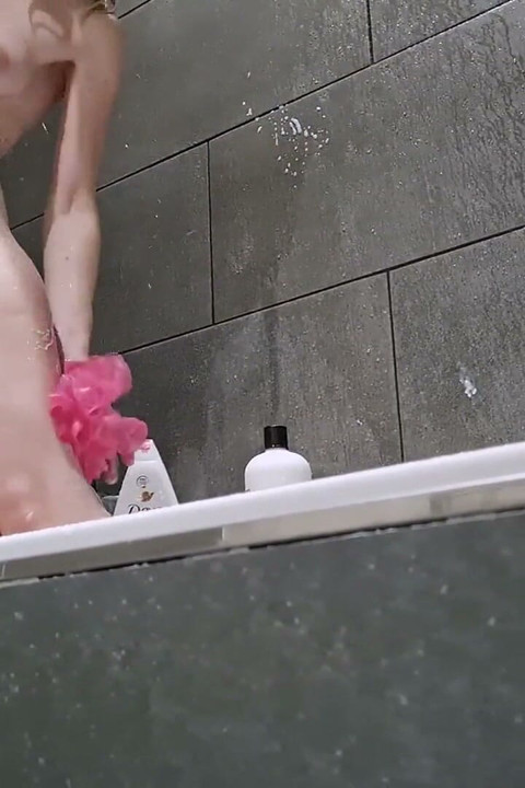 Soapy Shower And Shaving Pussy