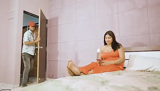 PHOTOGRAPHER NE BHABHI JI KO PATA KAR FULL NIGHT PIYE BIG BOOBS