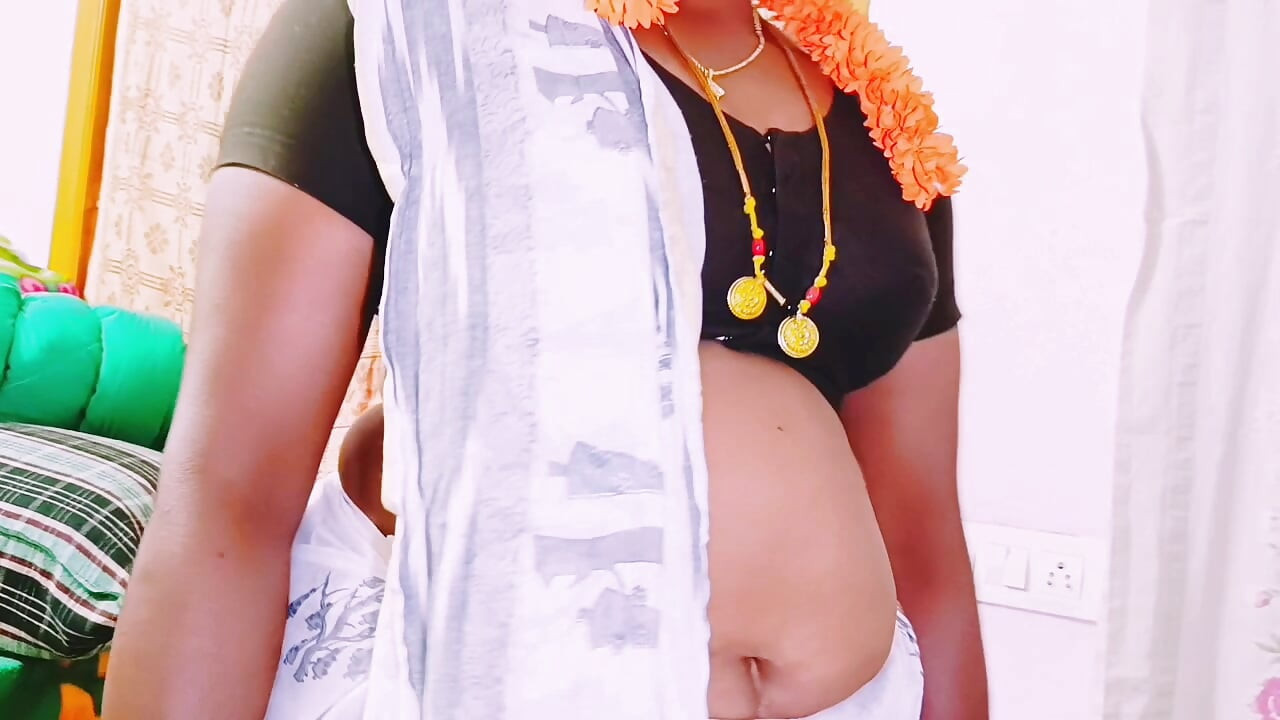 Villege bhabi com a foda hardcore de Husbend. Telugu fala.