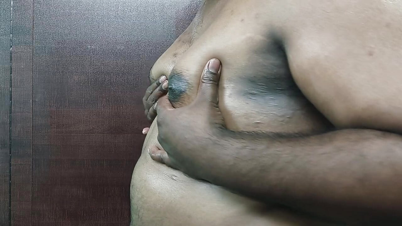 セルフプレスおっぱいオイルマッサージ