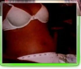 Chica Dominicana de Badoo Masturbandose en Webcam