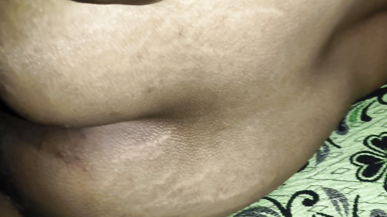 我的繼母讓我操她。