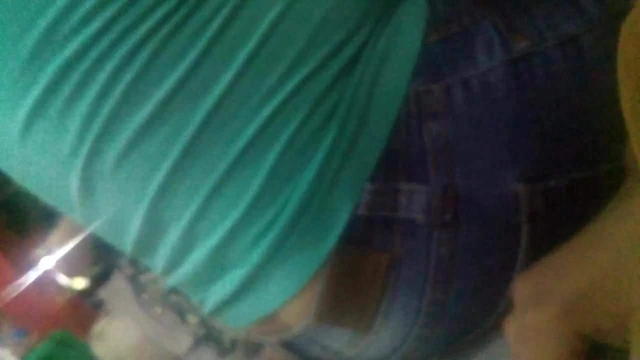 Buen culo de una milf