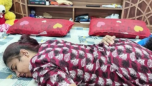 Heiße lippensperre mit arschlecken und kuss-romantik