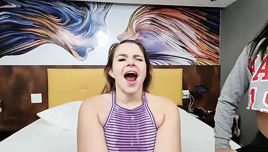 Meludah gang bang pesta ludah ekstrem