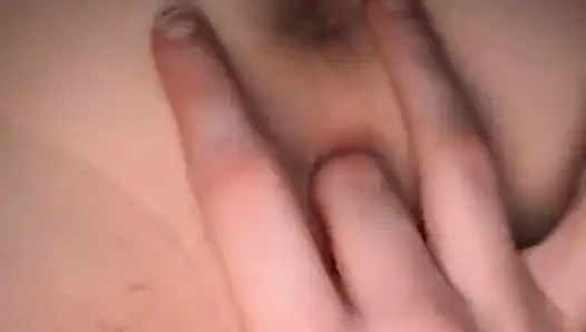 Yatmadan önce orgazm Tam Mastürbasyon